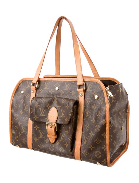 Louis Vuitton Baxter 